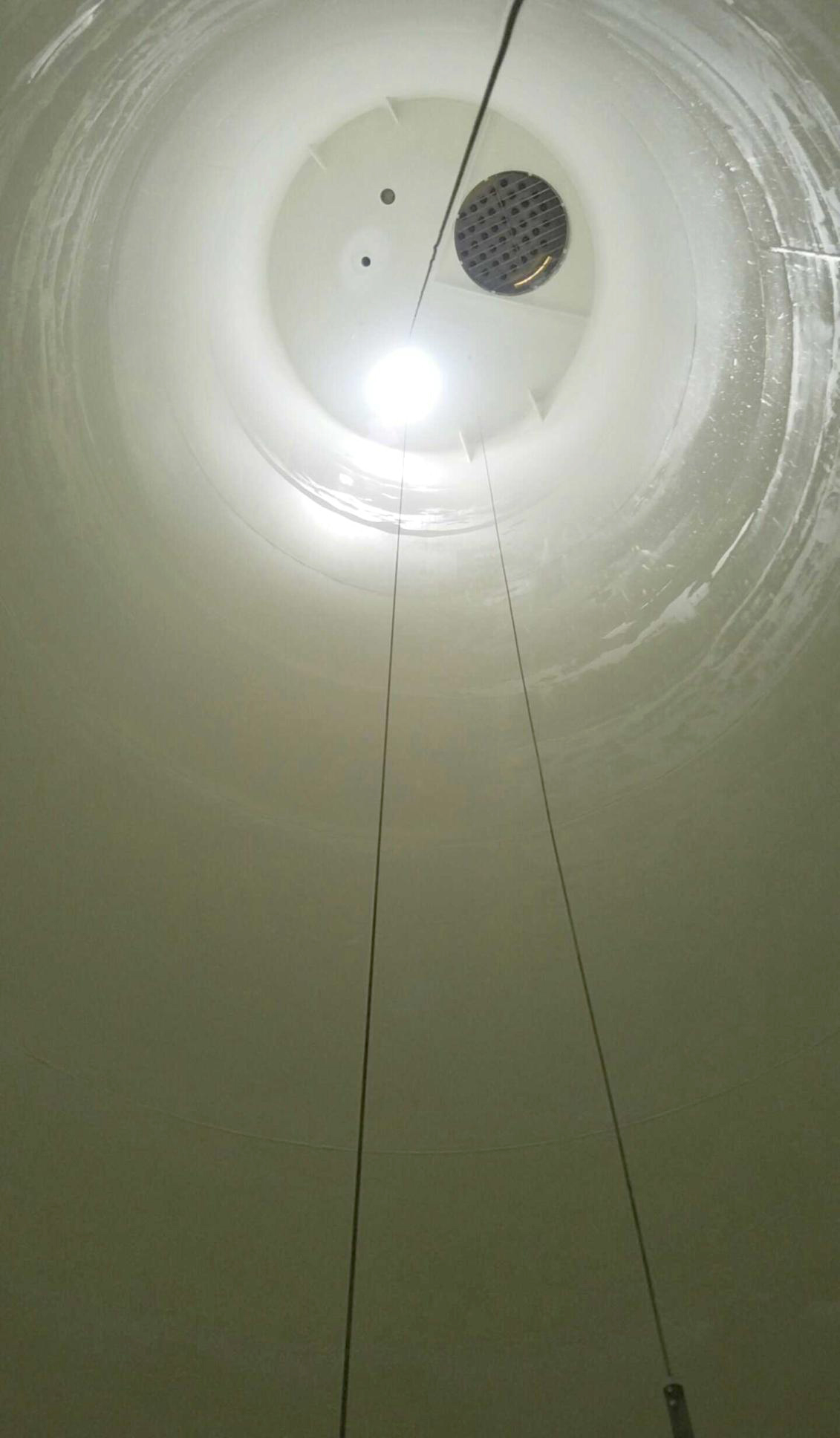 Finding Robust Coating for Silo Structures